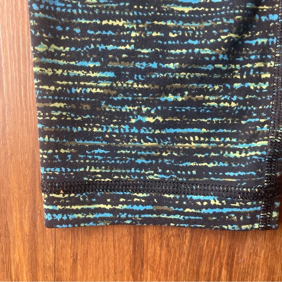 Lululemon Pants Wunder Under Crop Womens 4 High Rise Tweed Runner Pattern Black - Picture 6 of 13